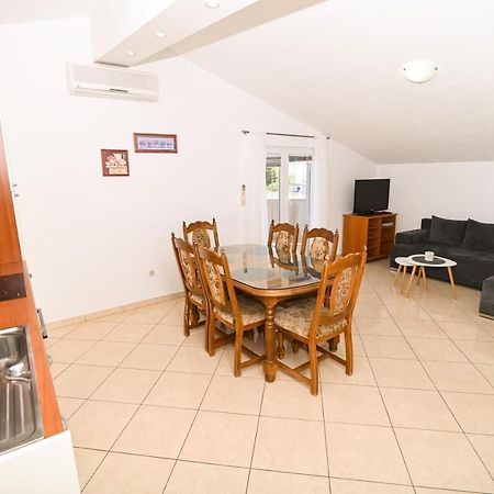 Apartmani Adria Trogir Ngoại thất bức ảnh