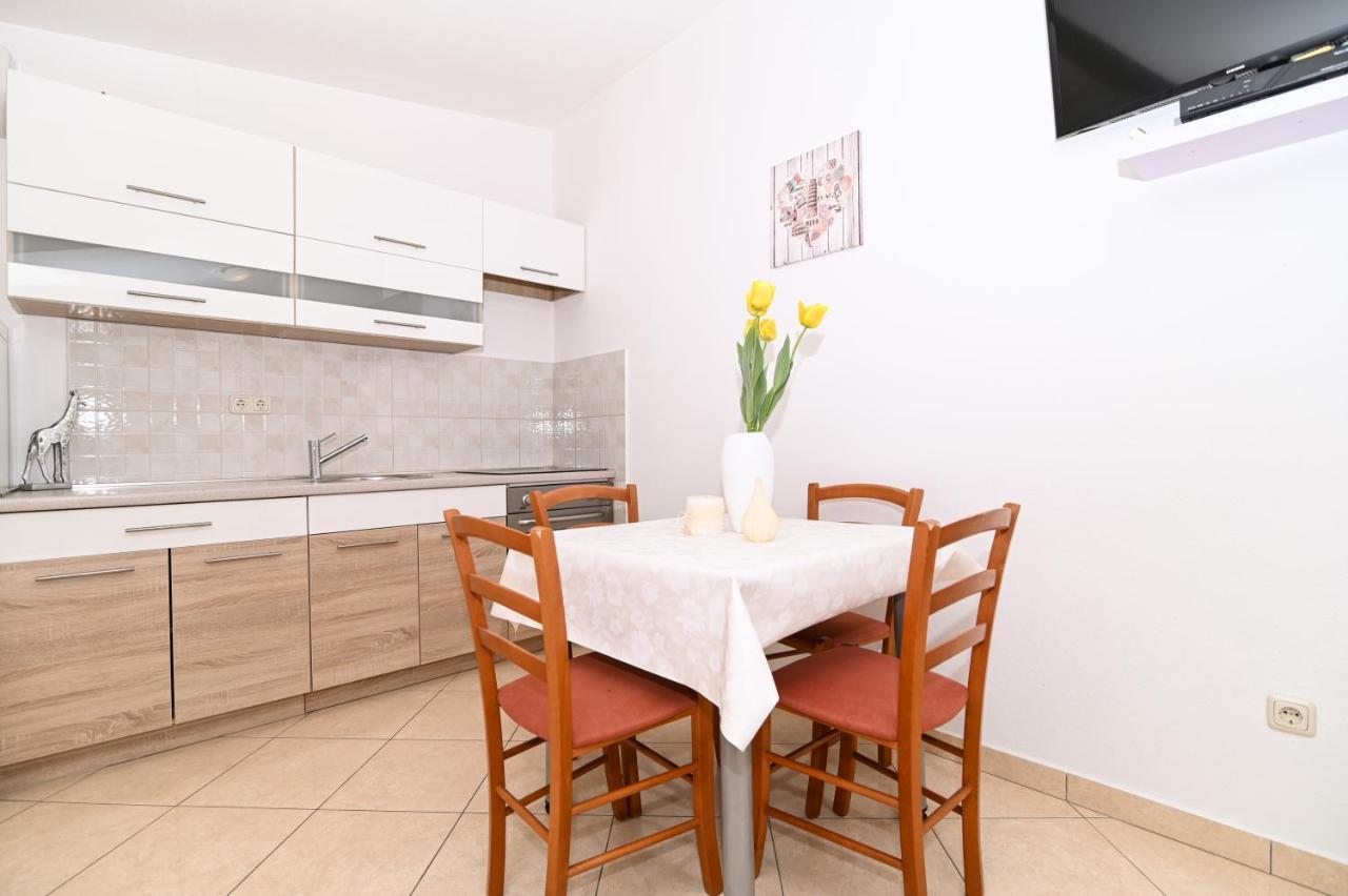 Apartmani Adria Trogir Ngoại thất bức ảnh