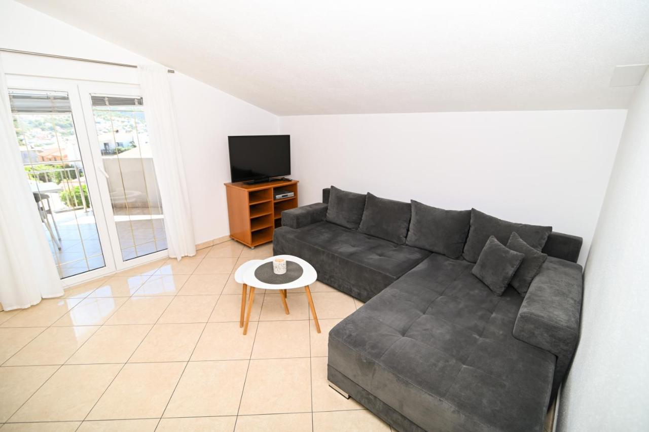 Apartmani Adria Trogir Ngoại thất bức ảnh