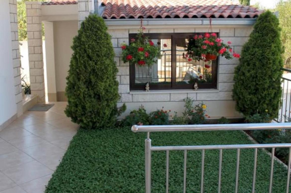 Apartmani Adria Trogir Ngoại thất bức ảnh