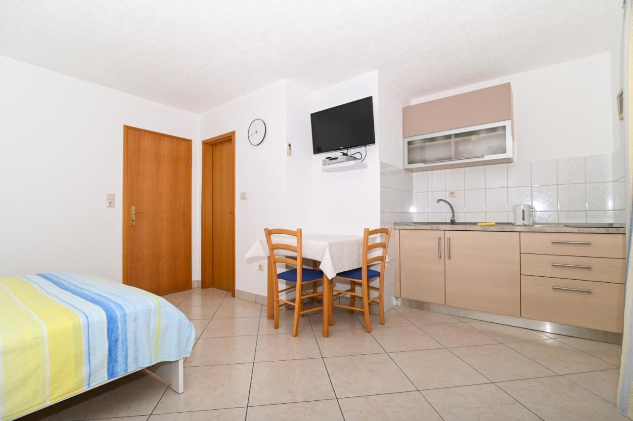 Apartmani Adria Trogir Ngoại thất bức ảnh